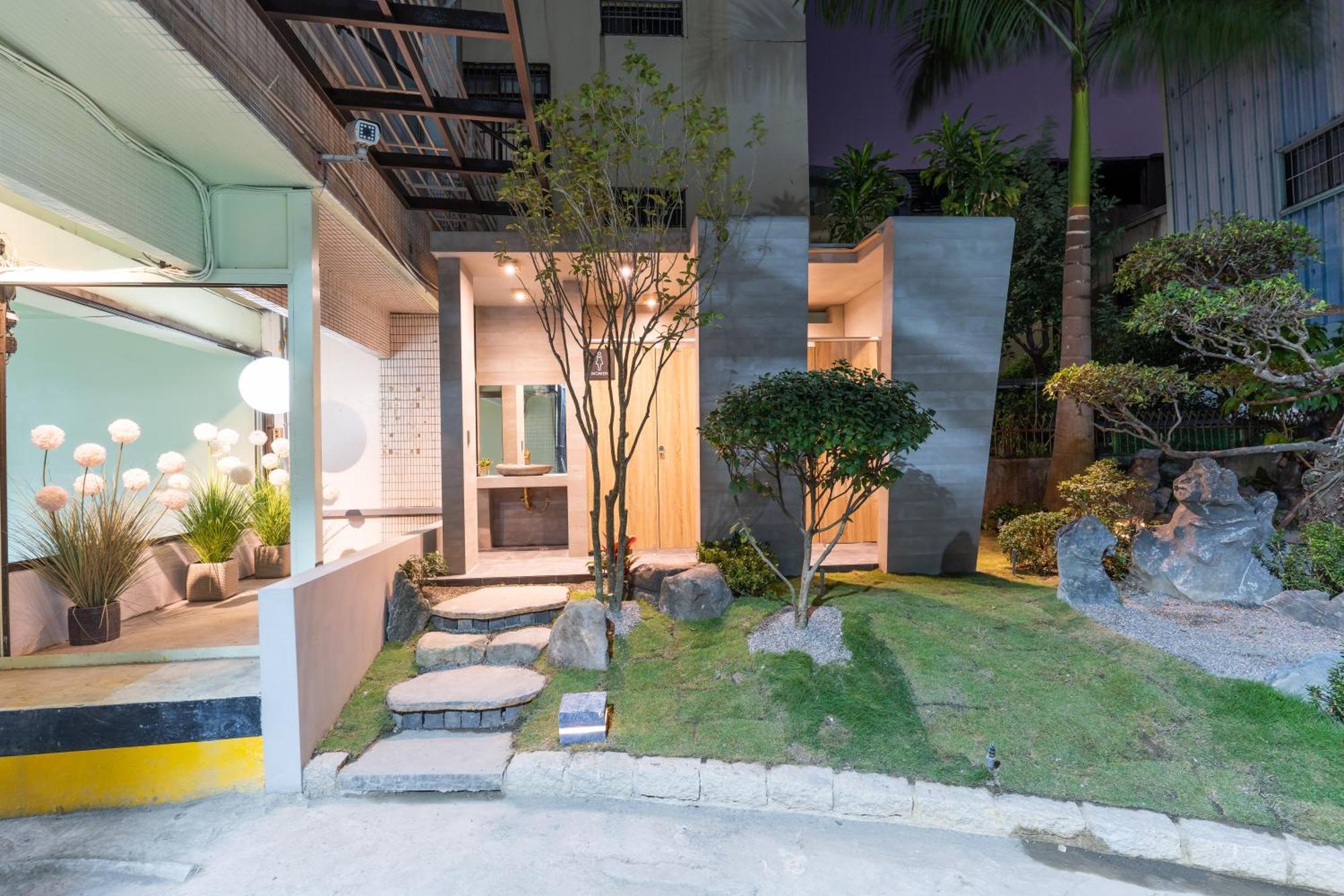 Etung Hotel Taichung Exterior photo