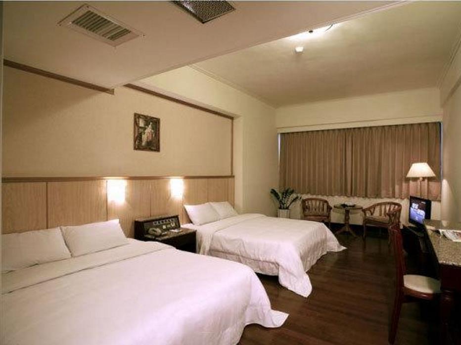 Etung Hotel Taichung Exterior photo
